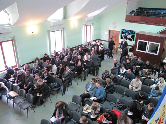 Participanţii la conferinţa poliţiştilor creştini.